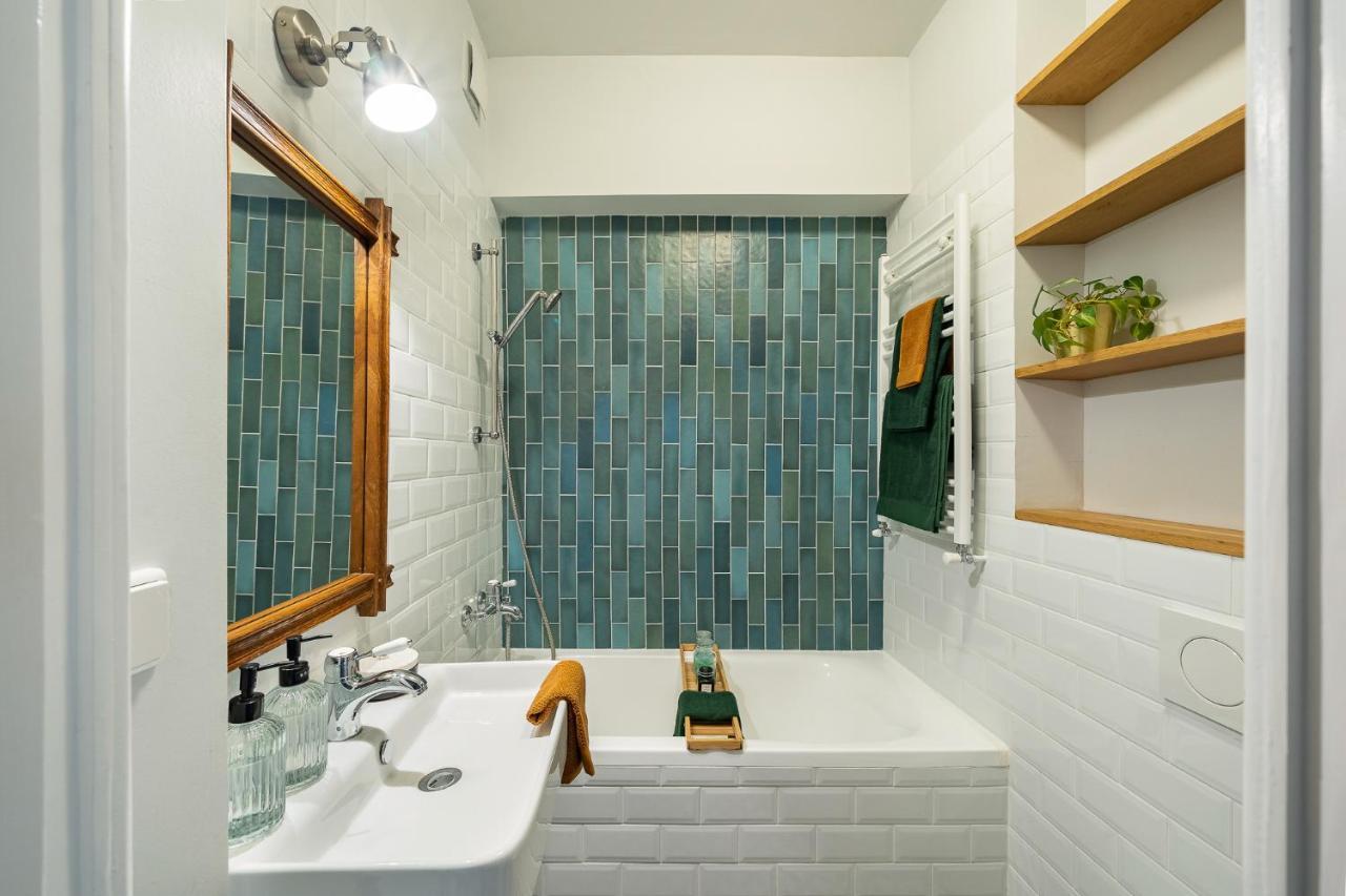 Bohemian Apartment In Old Town - Self Check-In Букурещ Екстериор снимка